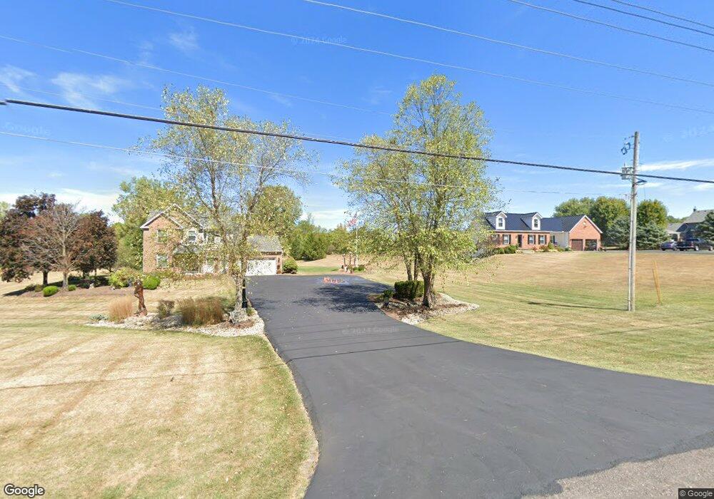 596 Coonpath Rd NE, Lancaster, OH 43130 - photo 1