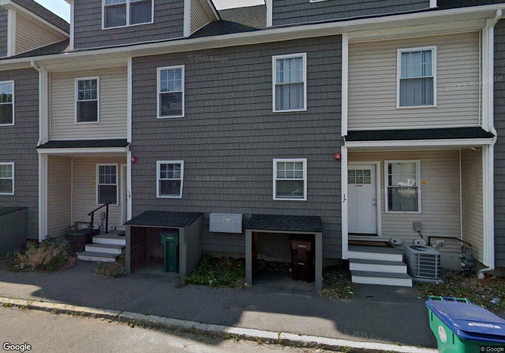 15 Marshall St unit 5, Lowell, MA 01851 - photo 1