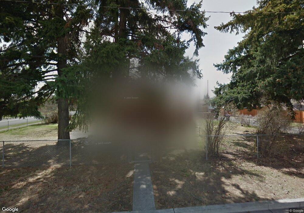 1112 SW Forest Ave, Redmond, OR 97756 - photo 1