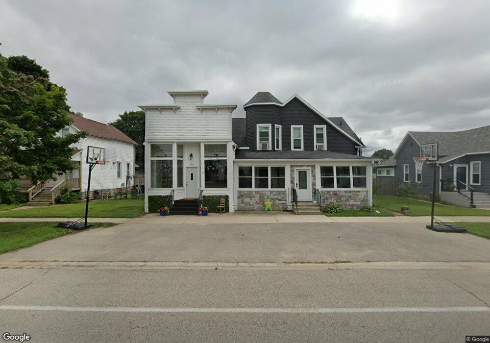 1709 14th Ave, Menominee, MI 49858 - photo 1