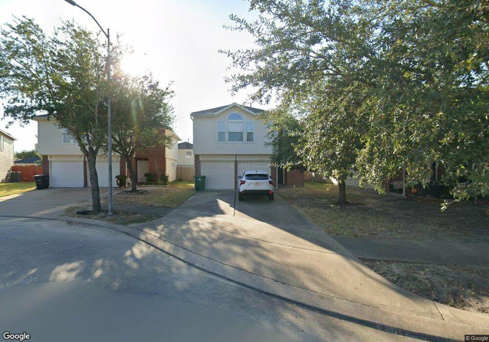 8515 Bartletts Harbor Ct, Houston, TX 77040 - photo 1