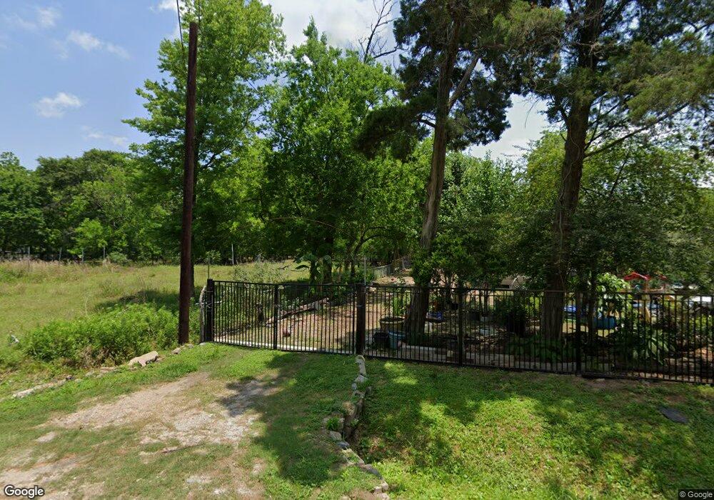 9146 Simmons St, Houston, TX 77093 - photo 1