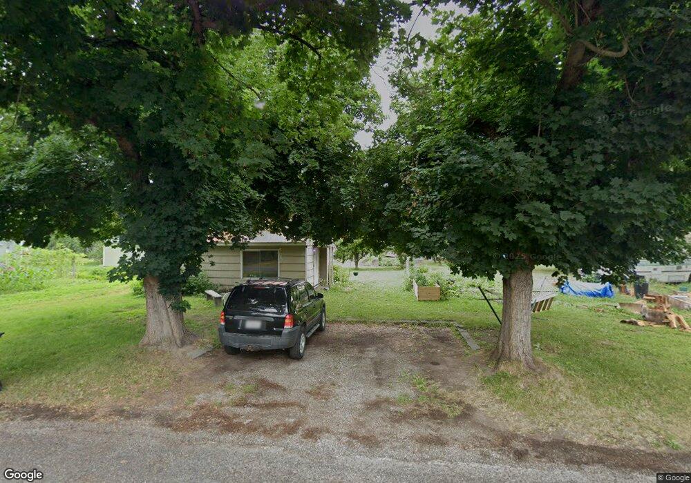 202 N 3rd St W, Chewelah, WA 99109 - photo 1