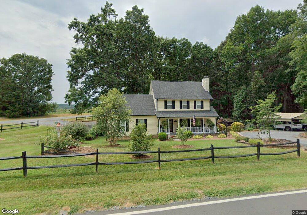 1076 Moore Rd, Asheboro, NC 27205 - photo 1