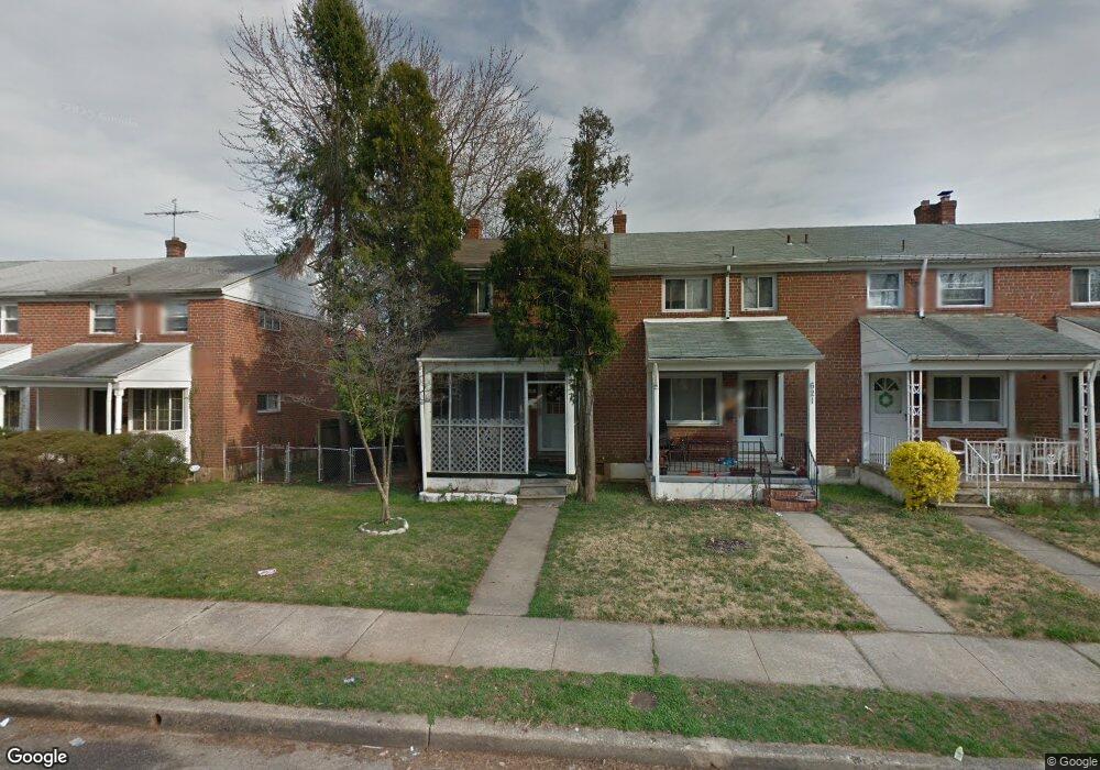 619 S Wickham Rd, Baltimore, MD 21229 - photo 1