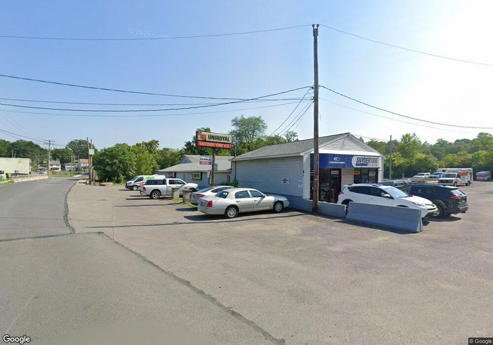 103 E Penn St, Lehighton, PA 18235 - photo 1