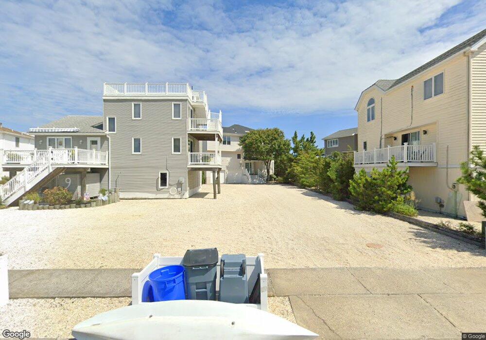 7 Roberts Dr, Ship Bottom, NJ 08008 - photo 1