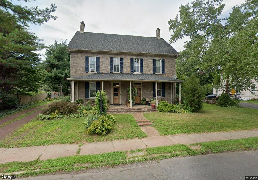 121 Delaware Rd unit SUITE1, Riegelsville, PA 18077 - photo 1