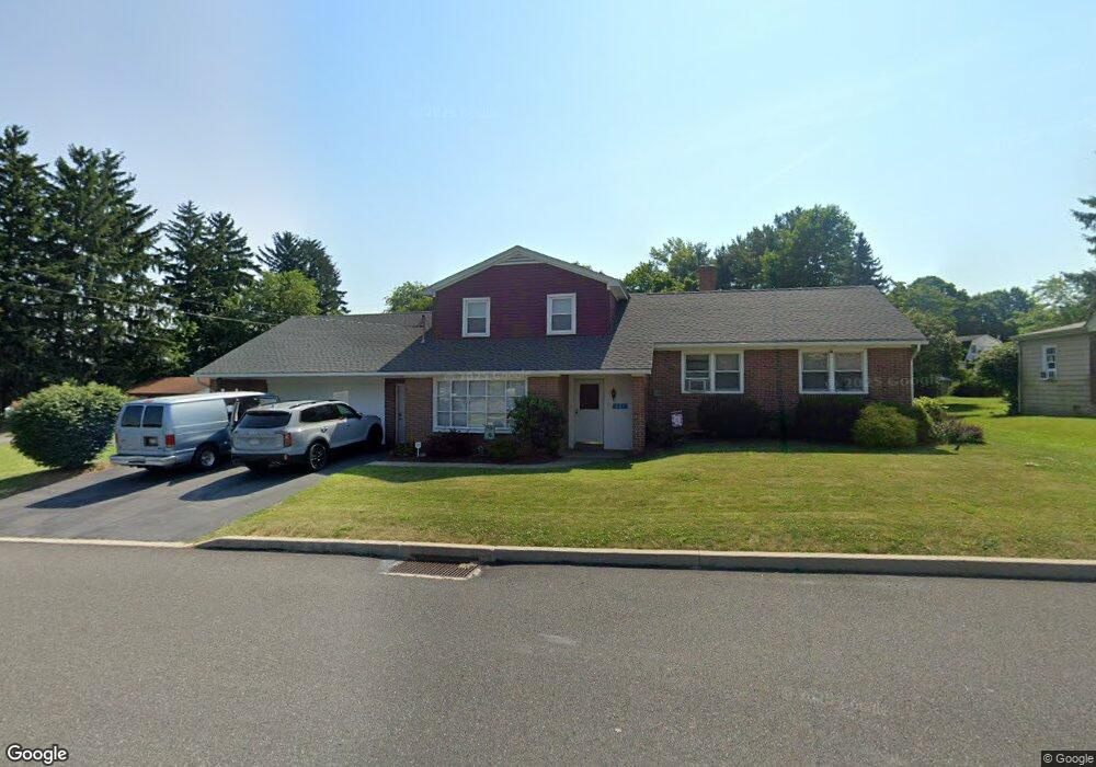 737 N Brookside Rd, Allentown, PA 18106 - photo 1