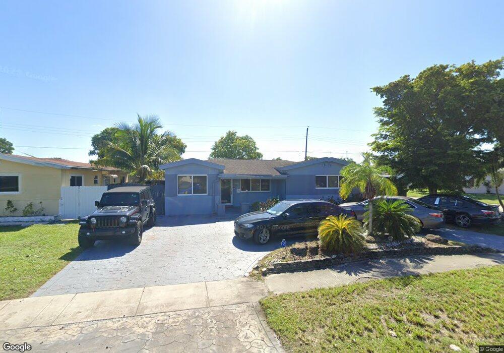 2913 Island Dr, Miramar, FL 33023 - photo 1