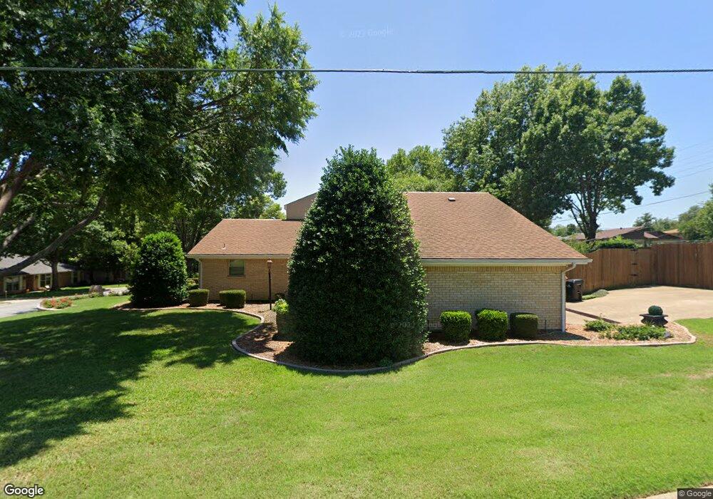 701 Holland Dr, Denison, TX 75020 - photo 1