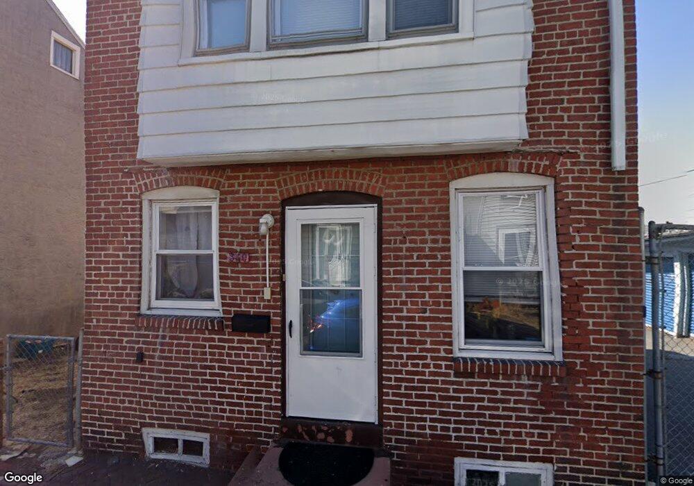 340 Locust St, Reading, PA 19604 - photo 1