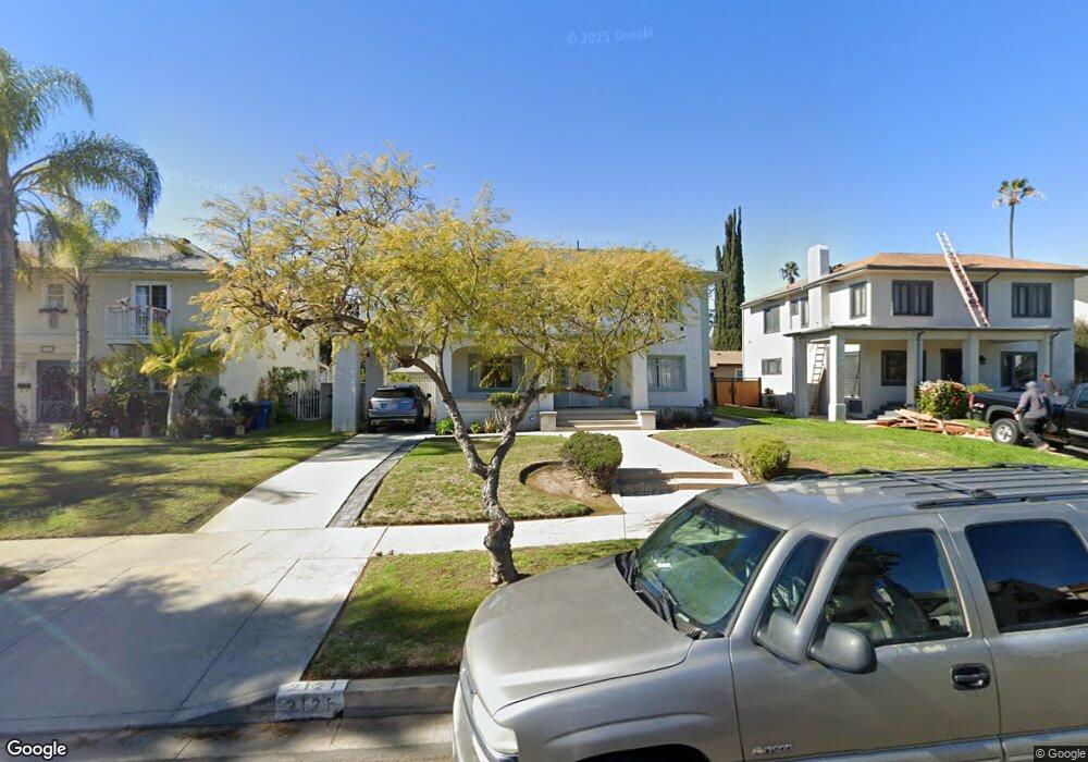 2121 Virginia Rd, Los Angeles, CA 90016 - photo 1