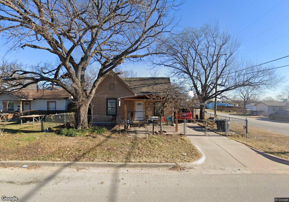 2800 NW 28th St, Fort Worth, TX 76106 - photo 1