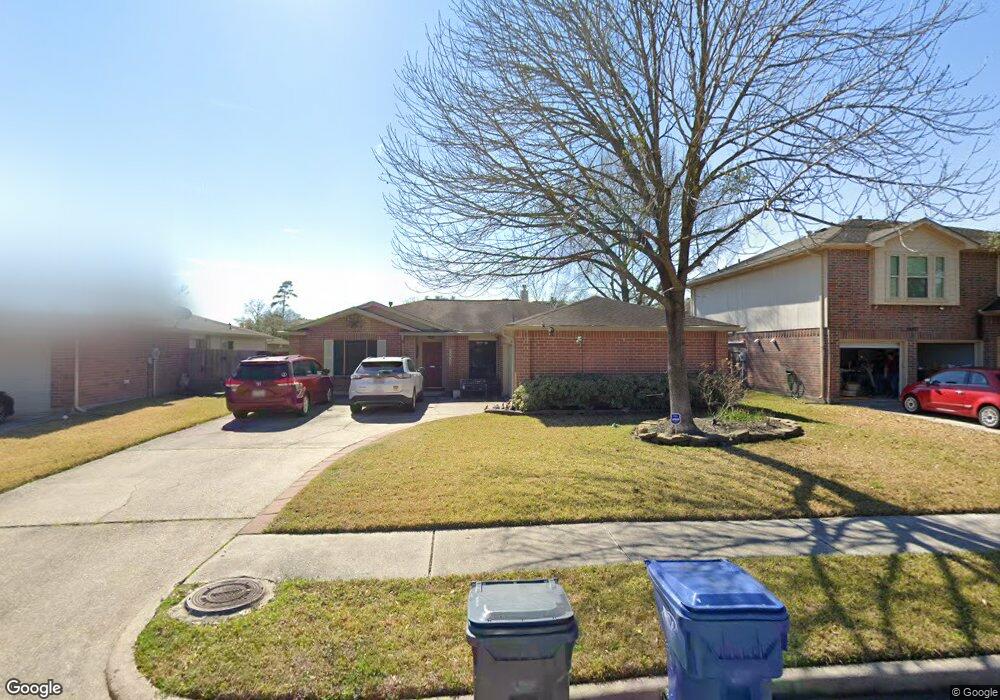 28903 Fox Lynn Dr, Spring, TX 77386 - photo 1