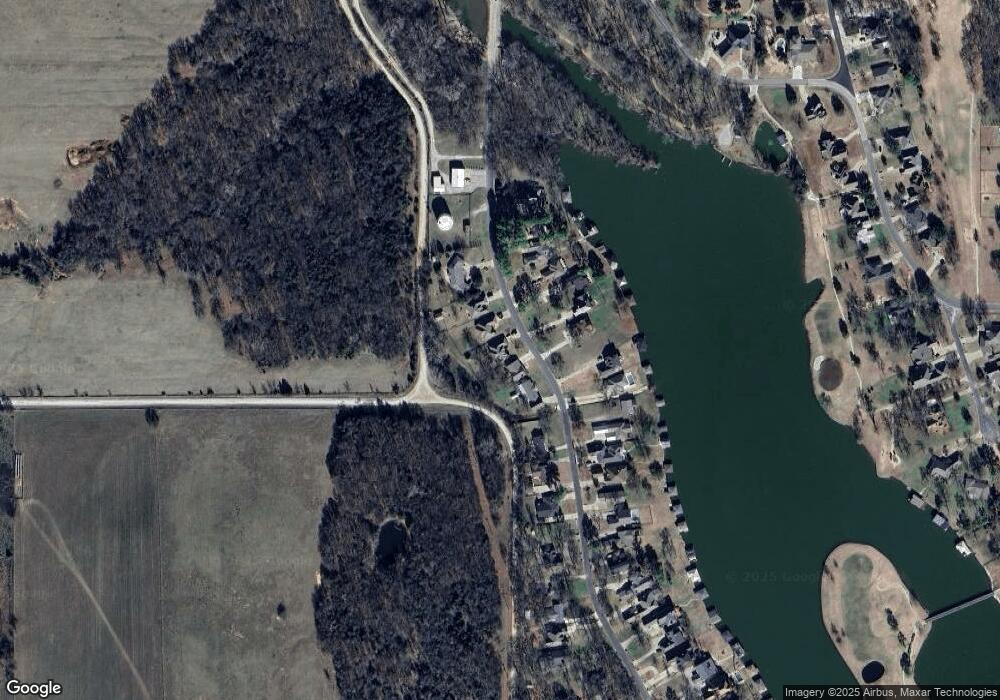 1238 Kiowa Dr W, Gainesville, TX 76240 - photo 1