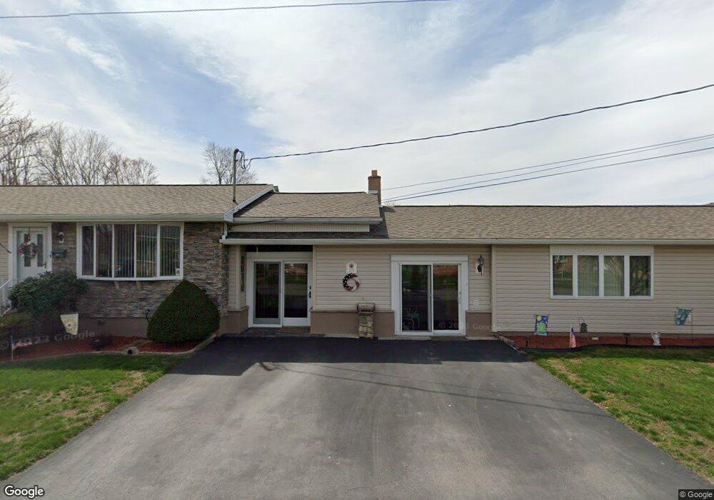 273 Roosevelt St, Exeter, PA 18643 - photo 1