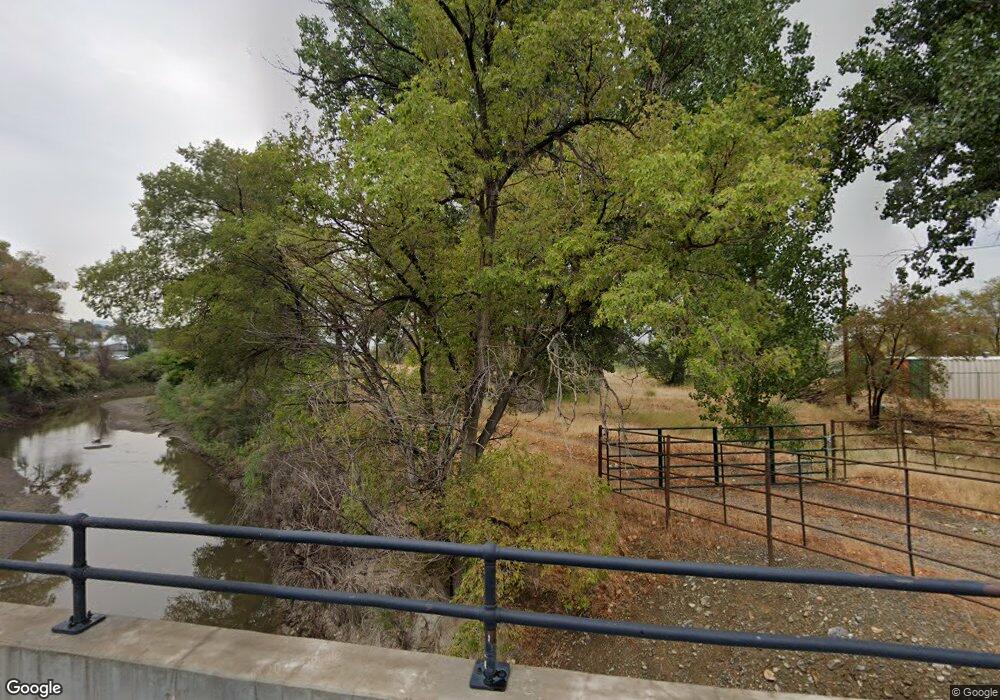 8 N Bridge St, Winnemucca, NV 89445 - photo 1