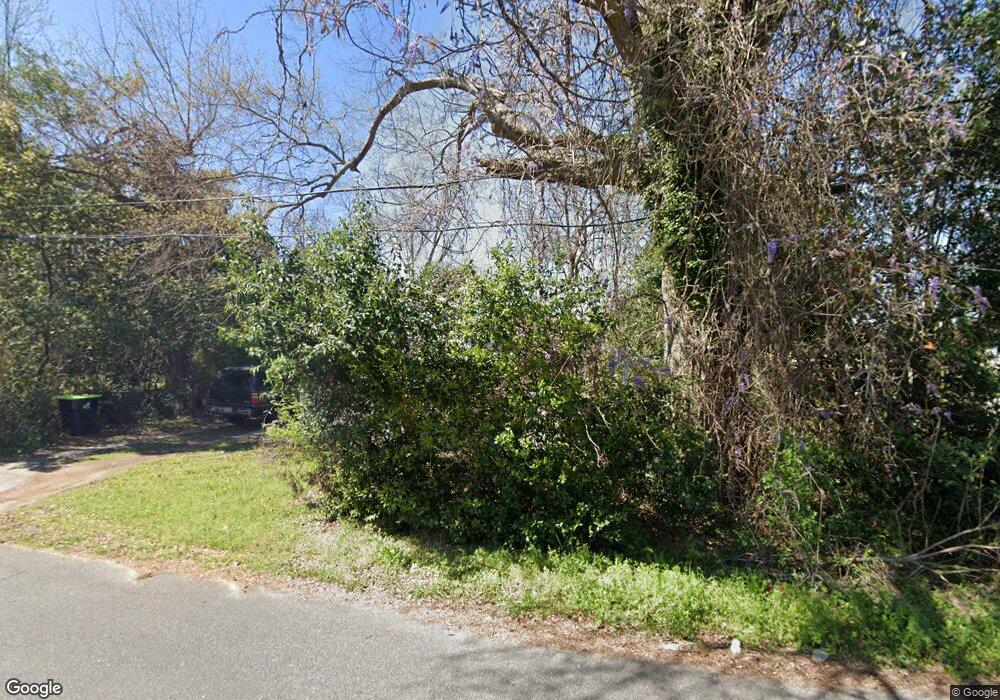 425 N 6th St, Warner Robins, GA 31093 - photo 1