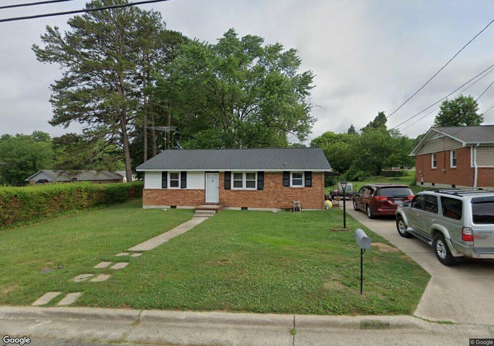 1908 Potomac Dr, Greensboro, NC 27403 - photo 1