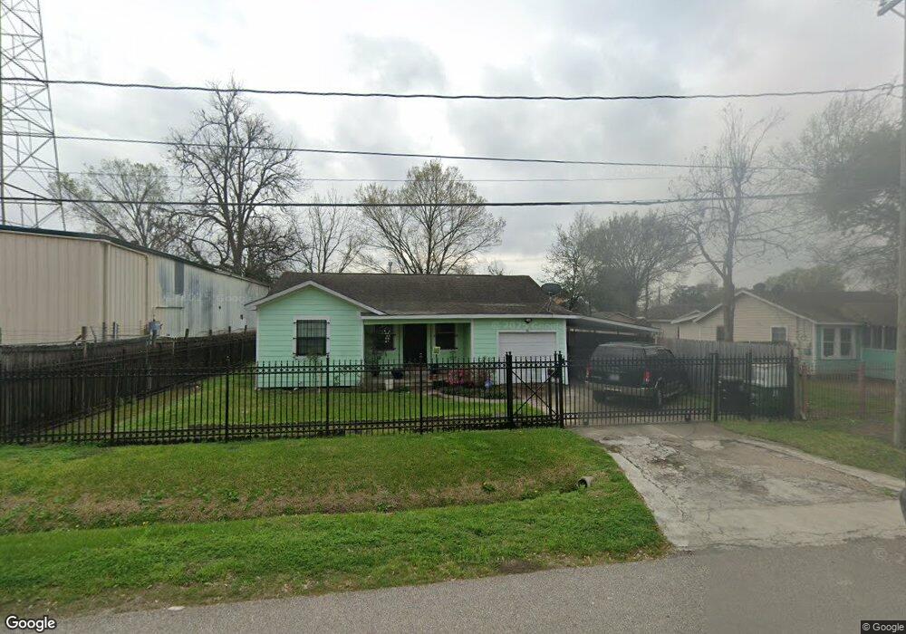 66 Neyland St, Houston, TX 77022 - photo 1