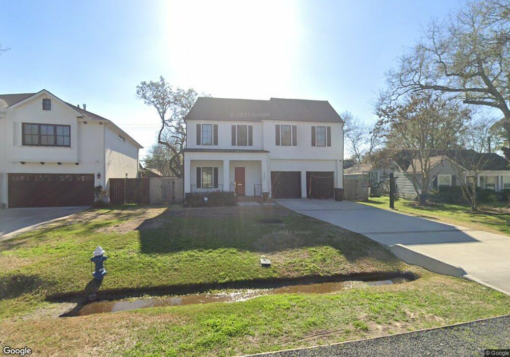 1063 W 41st St, Houston, TX 77018 - photo 1