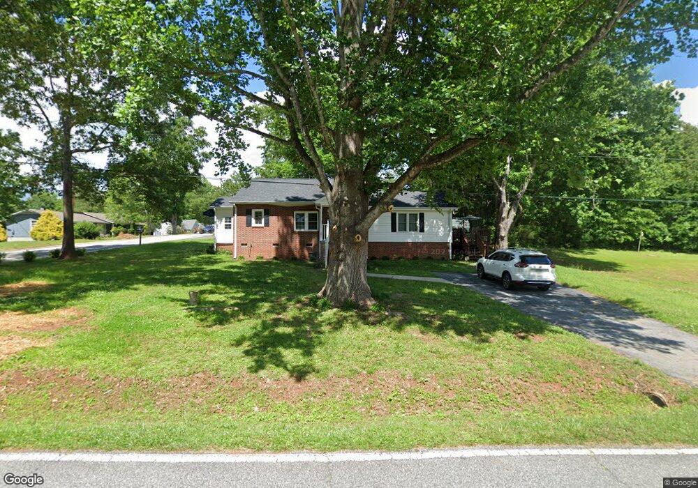 518 Playground Rd unit PLAYGROUND ESTATES, Walhalla, SC 29691 - photo 1