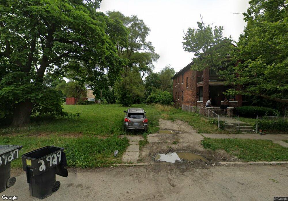 2923 Blaine St, Detroit, MI 48206 - photo 1