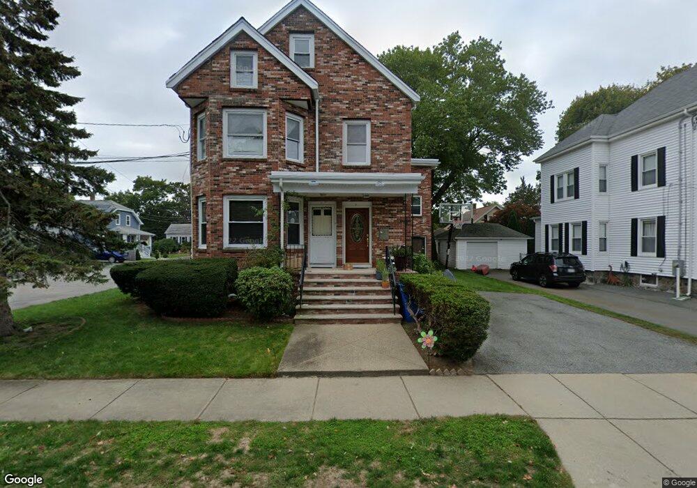 11 Randall St, Waltham, MA 02453 - photo 1