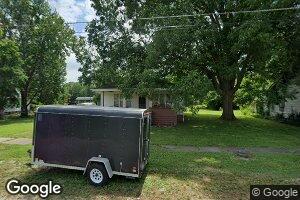 318 E 5th St, Ramsey, IL 62080