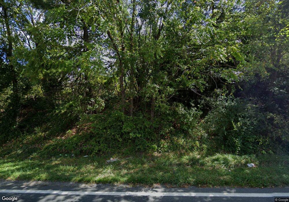 476 Lee Jackson Hwy, Staunton, VA 24401 - photo 1