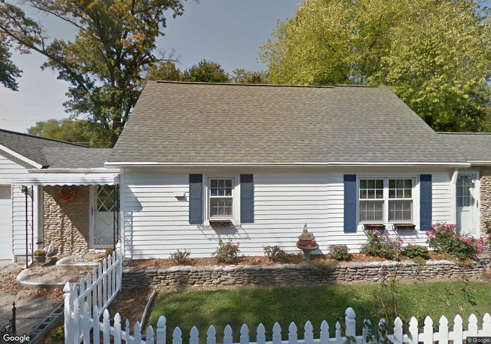 2757 Briarwood Rd, New Albany, IN 47150 - photo 1