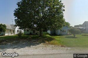 111 E 7th St, Matthews, IN 46957
