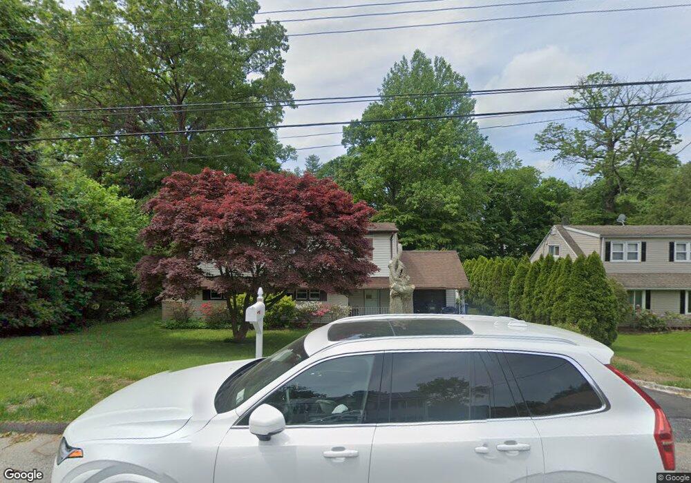 7-9 Maple Ct, Rye Brook, NY 10573 - photo 1