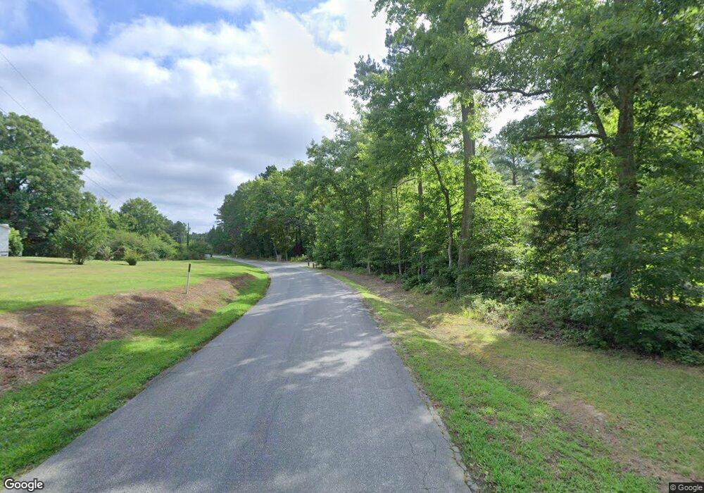 9200 Robin Rd, Disputanta, VA 23842 - photo 1