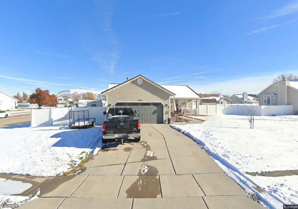 5452 S 4100 W, Roy, UT 84067 - photo 1