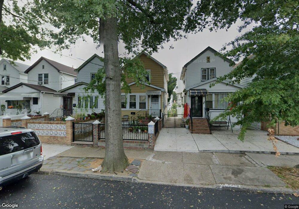 109-34 125th St, Jamaica, NY 11420 - photo 1