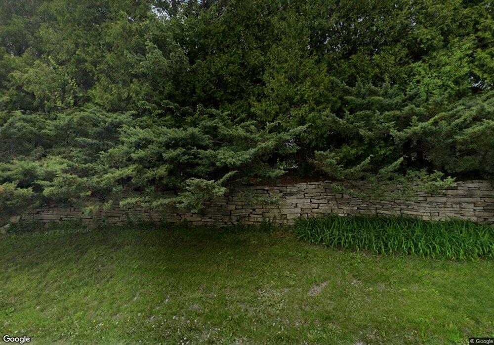 7522 Kettle View Dr, West Bend, WI 53090 - photo 1