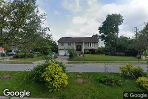 2 Holiday Gate, New Hyde Park, NY 11040
