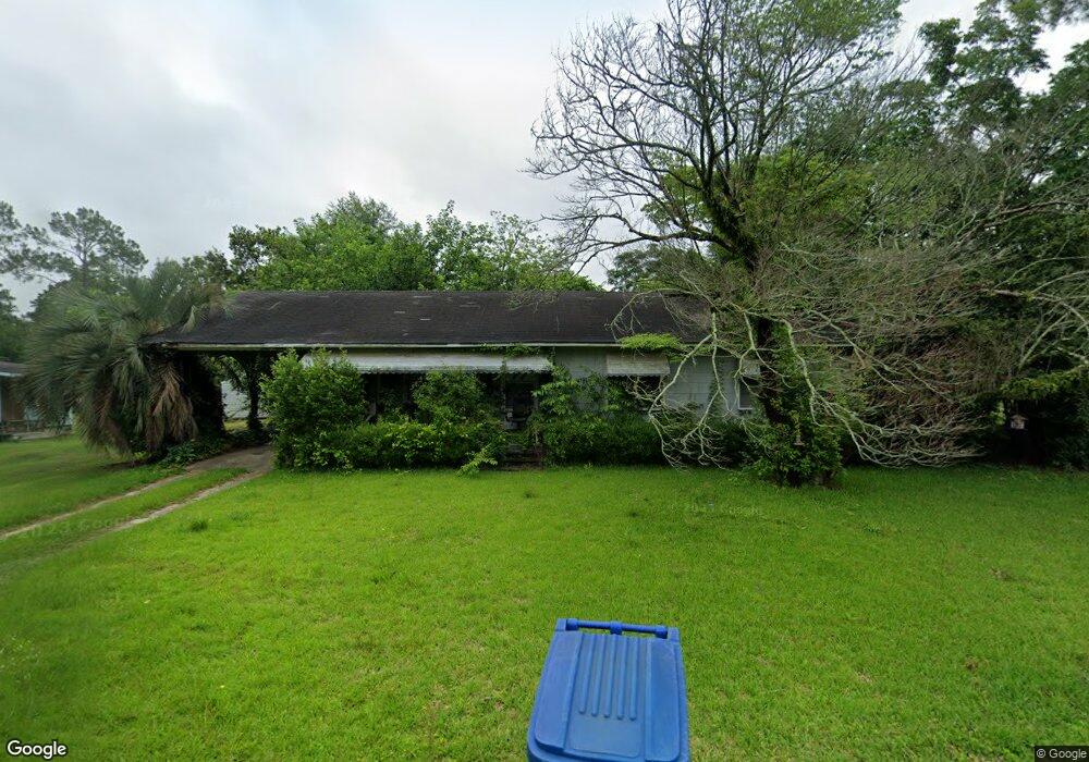 314 N Green St, Doerun, GA 31744 - photo 1