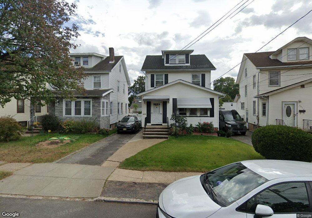 2072 Balmoral Ave, Union, NJ 07083 - photo 1