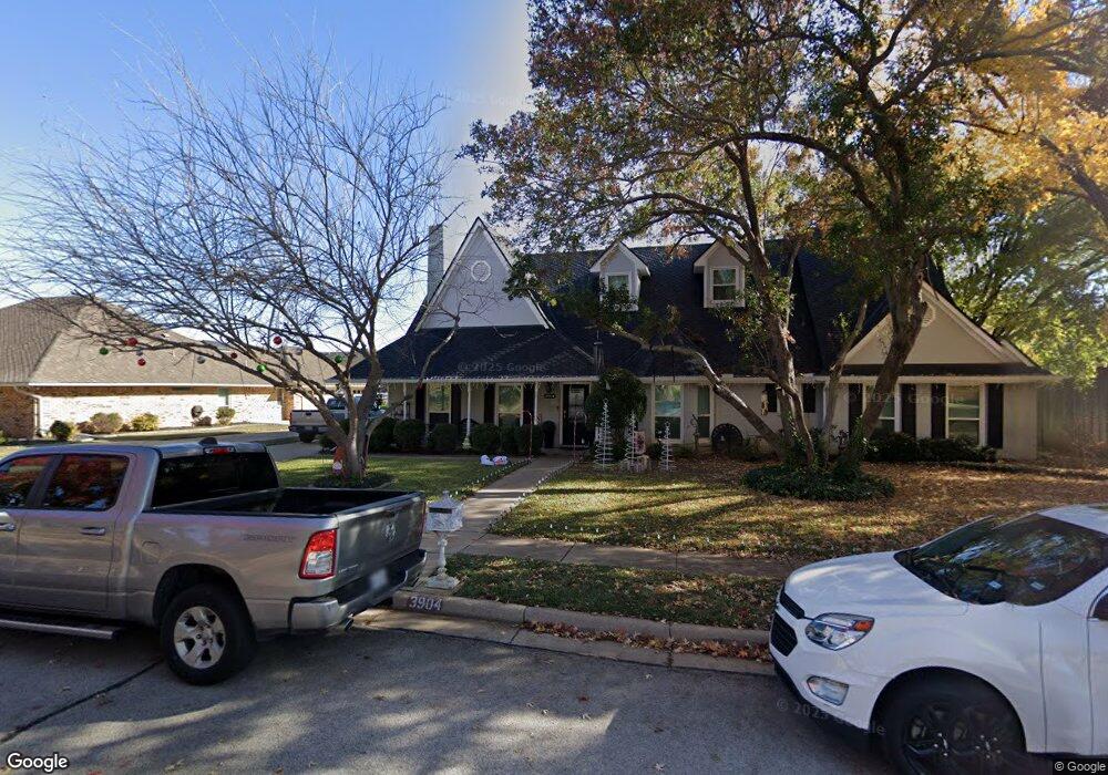 3904 Brookside Dr, Bedford, TX 76021 - photo 1