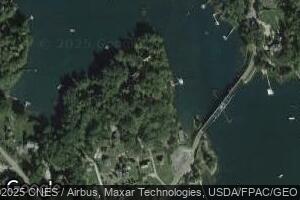 35 Beacon Hill Rd, Southport, ME 04576