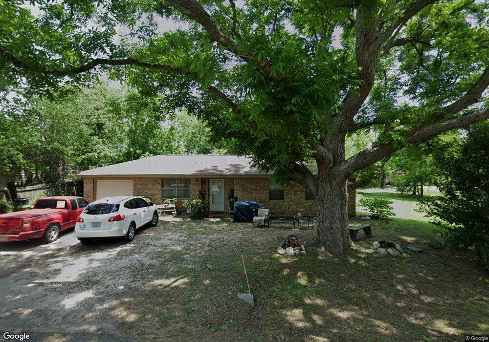 1105 Avenue E, Rosenberg, TX 77471 - photo 1