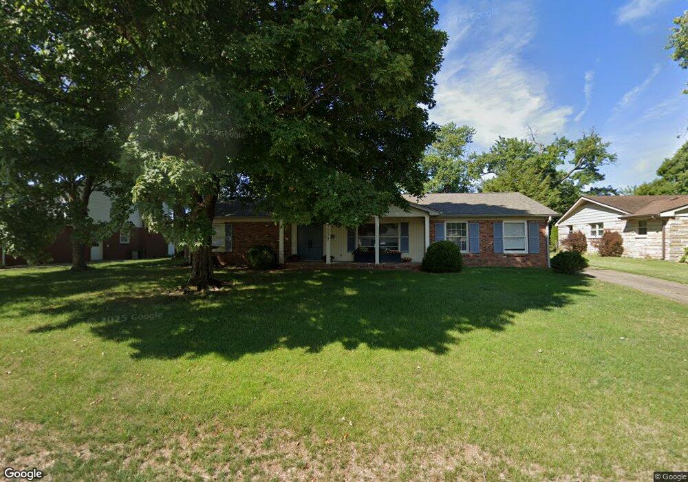 3552 Westenedge Dr, Columbus, IN 47203 - photo 1