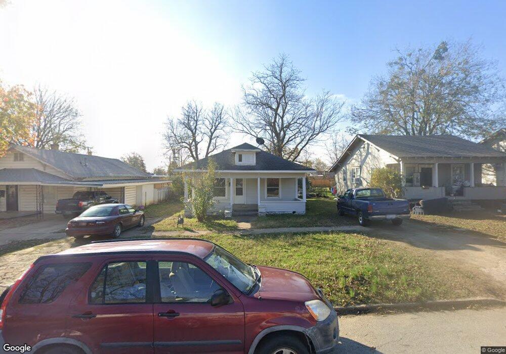 1013 W Cummings St, Henryetta, OK 74437 - photo 1