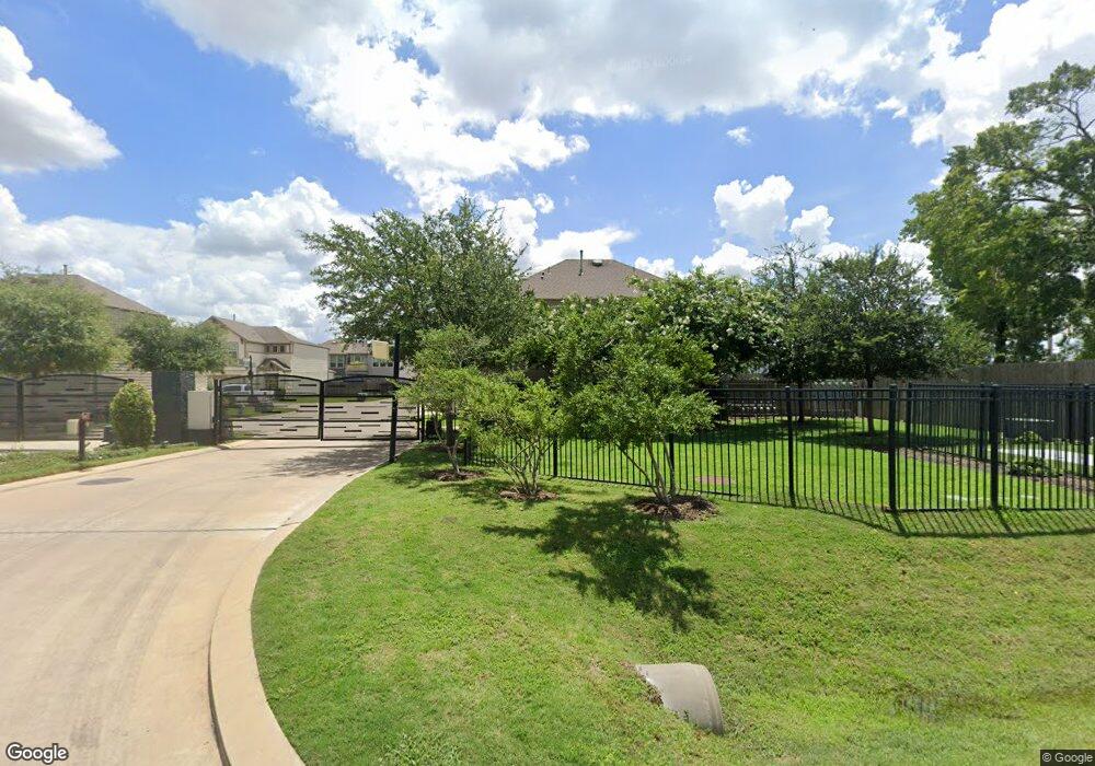 8955 Monterey View Dr, Houston, TX 77080 - photo 1