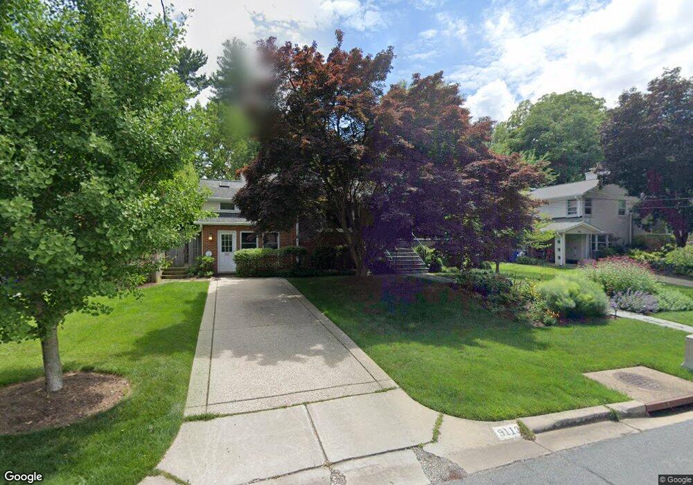 9113 Brierly Rd, Chevy Chase, MD 20815 - photo 1