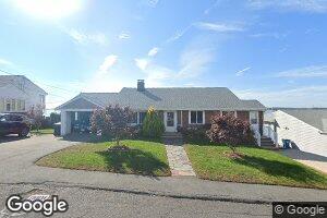 9 Linda Ln, Nahant, MA 01908