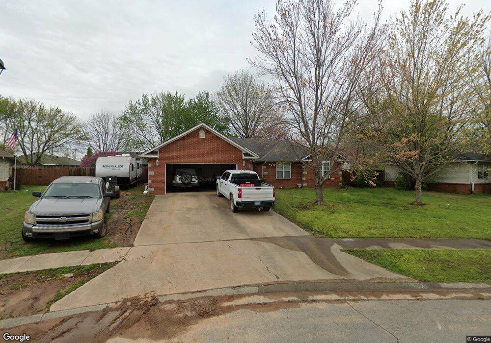 512 Westwood Ave, Prairie Grove, AR 72753 - photo 1